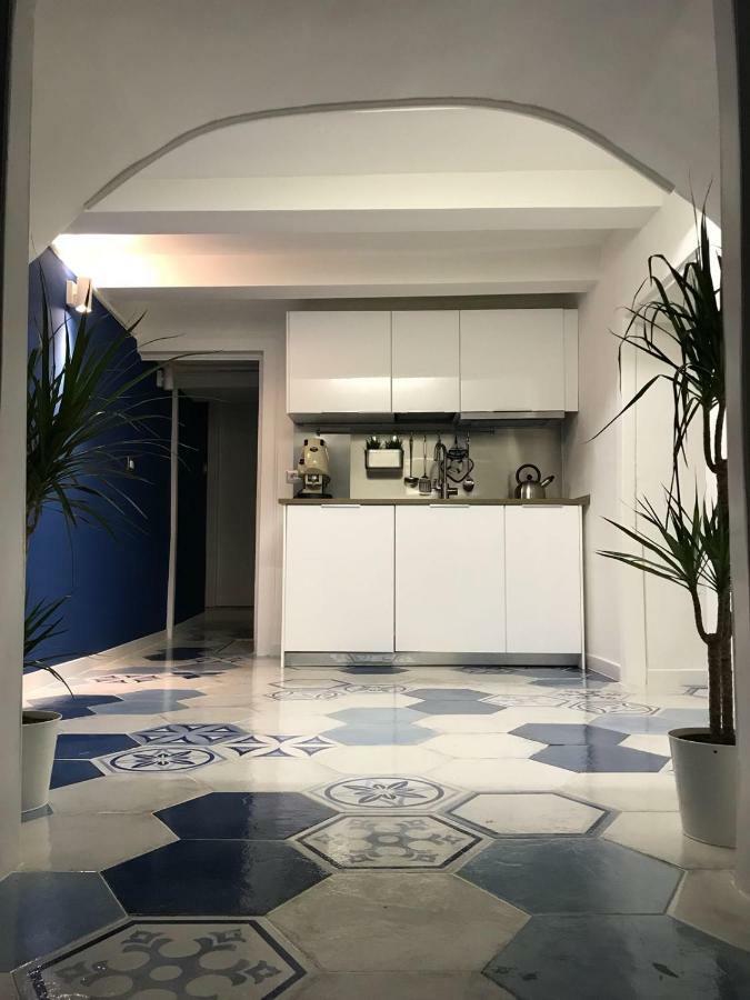 Be Blu Apartment Неаполь Экстерьер фото